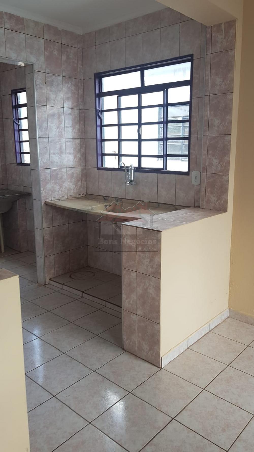 Alugar Apartamento / Padrão sem Condomínio em Ribeirão Preto R$ 450,00 - Foto 7