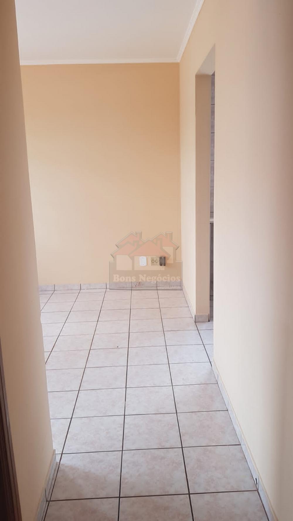Alugar Apartamento / Padrão sem Condomínio em Ribeirão Preto R$ 450,00 - Foto 13