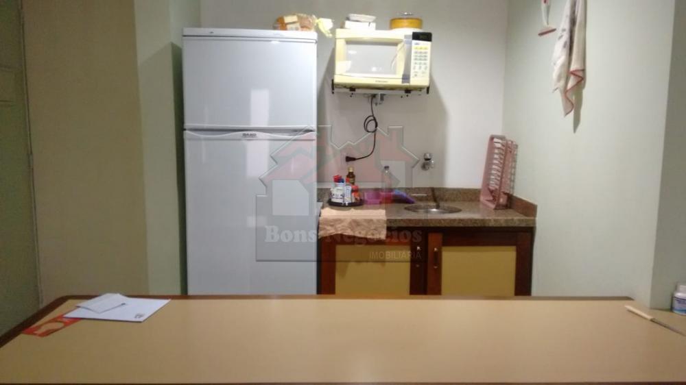 Alugar Apartamento / Flat em Ribeirão Preto R$ 1.100,00 - Foto 1