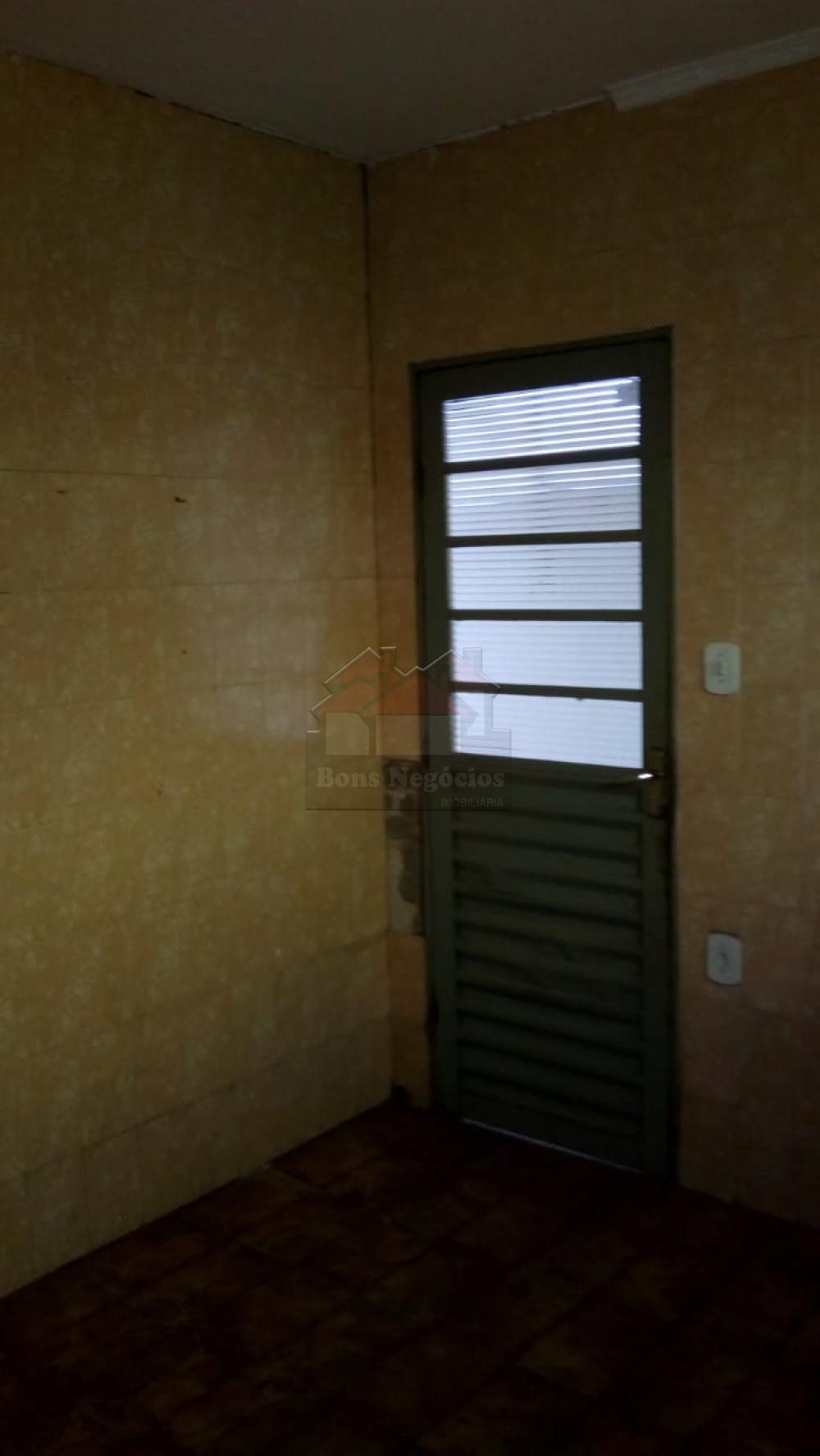 Alugar Casa / Padrão em Ribeirão Preto R$ 850,00 - Foto 7