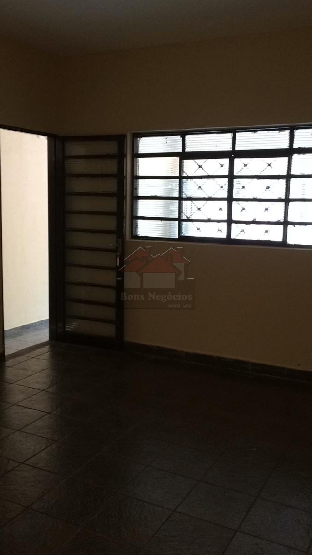 Alugar Casa / Padrão em Ribeirão Preto R$ 1.100,00 - Foto 6