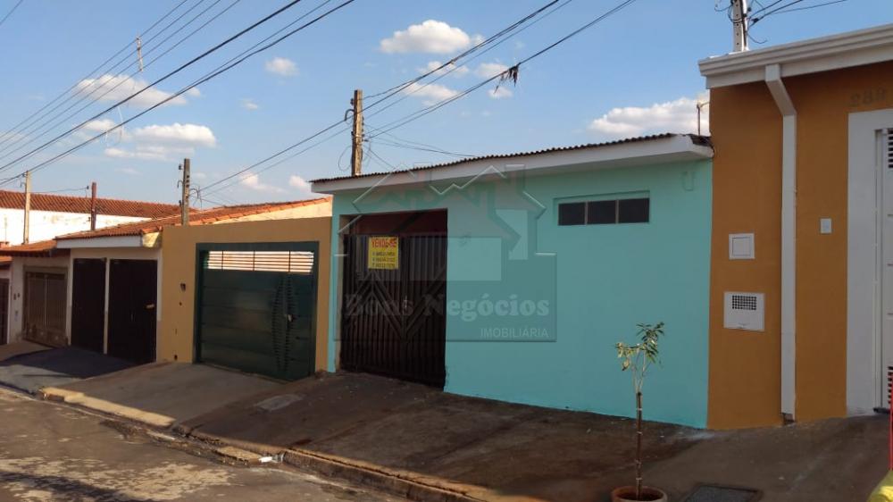 Alugar Casa / Padrão em Ribeirão Preto R$ 1.100,00 - Foto 3