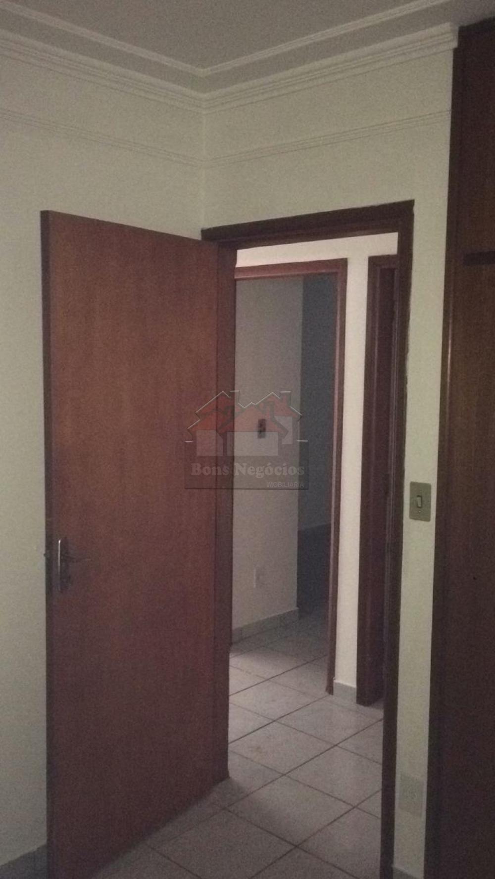 Alugar Apartamento / Padrão em Ribeirão Preto R$ 900,00 - Foto 12