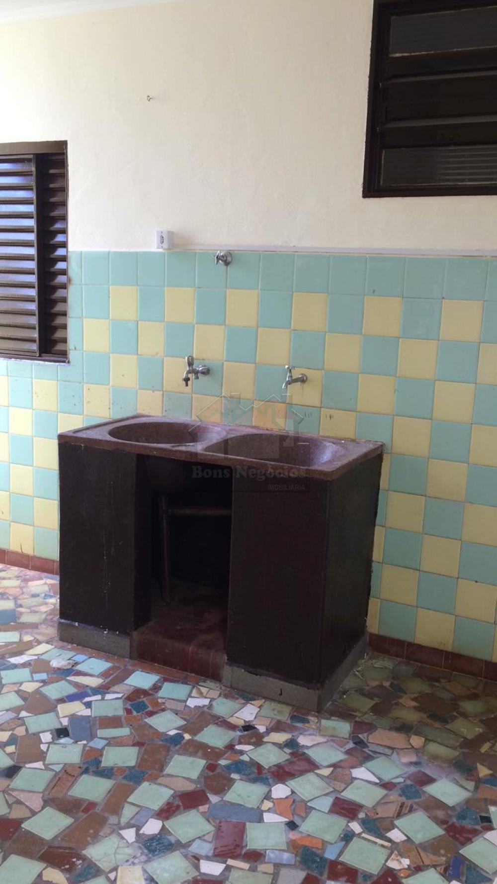 Alugar Casa / Padrão em Ribeirão Preto R$ 1.300,00 - Foto 23