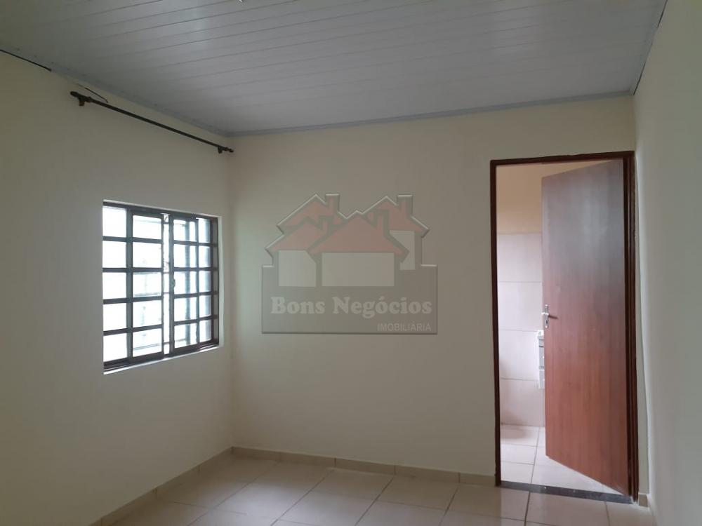 Alugar Casa / Padrão em Ribeirão Preto R$ 550,00 - Foto 4