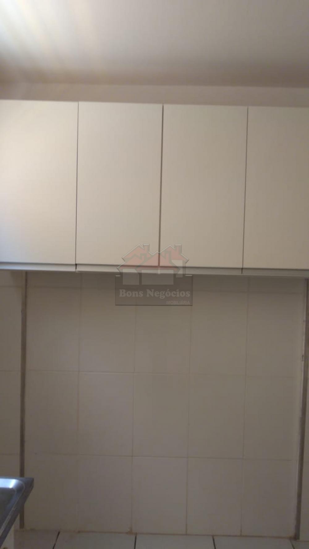 Alugar Apartamento / Padrão sem Condomínio em Ribeirão Preto R$ 750,00 - Foto 4