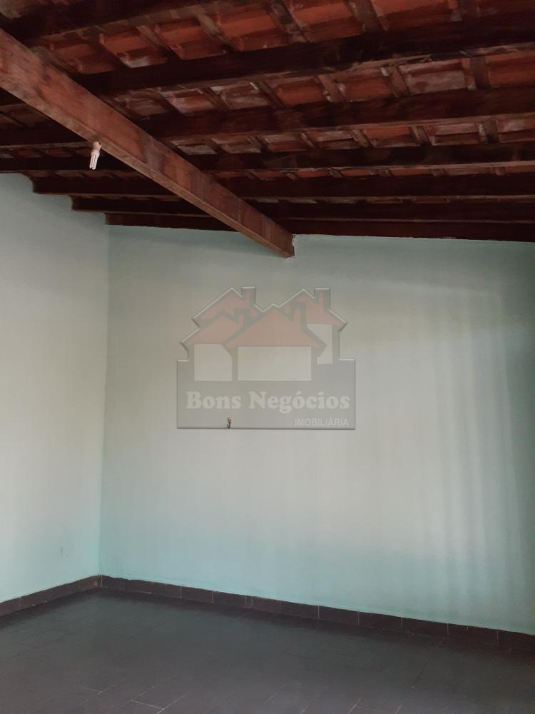 Alugar Casa / Padrão em Ribeirão Preto R$ 1.200,00 - Foto 3