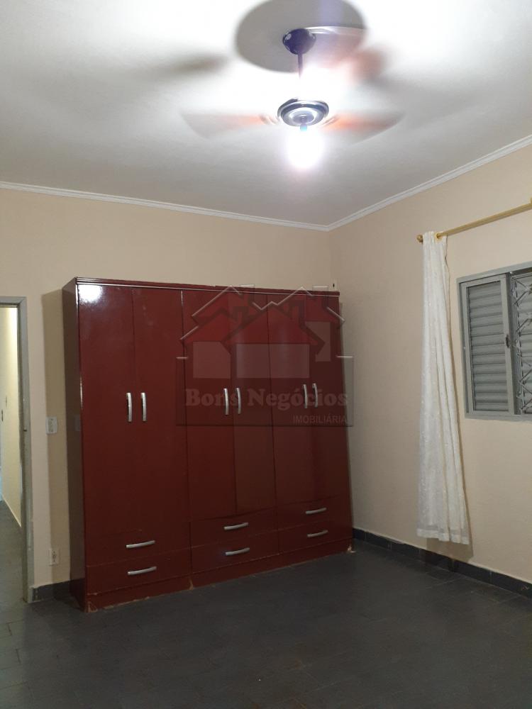 Alugar Casa / Padrão em Ribeirão Preto R$ 1.200,00 - Foto 13