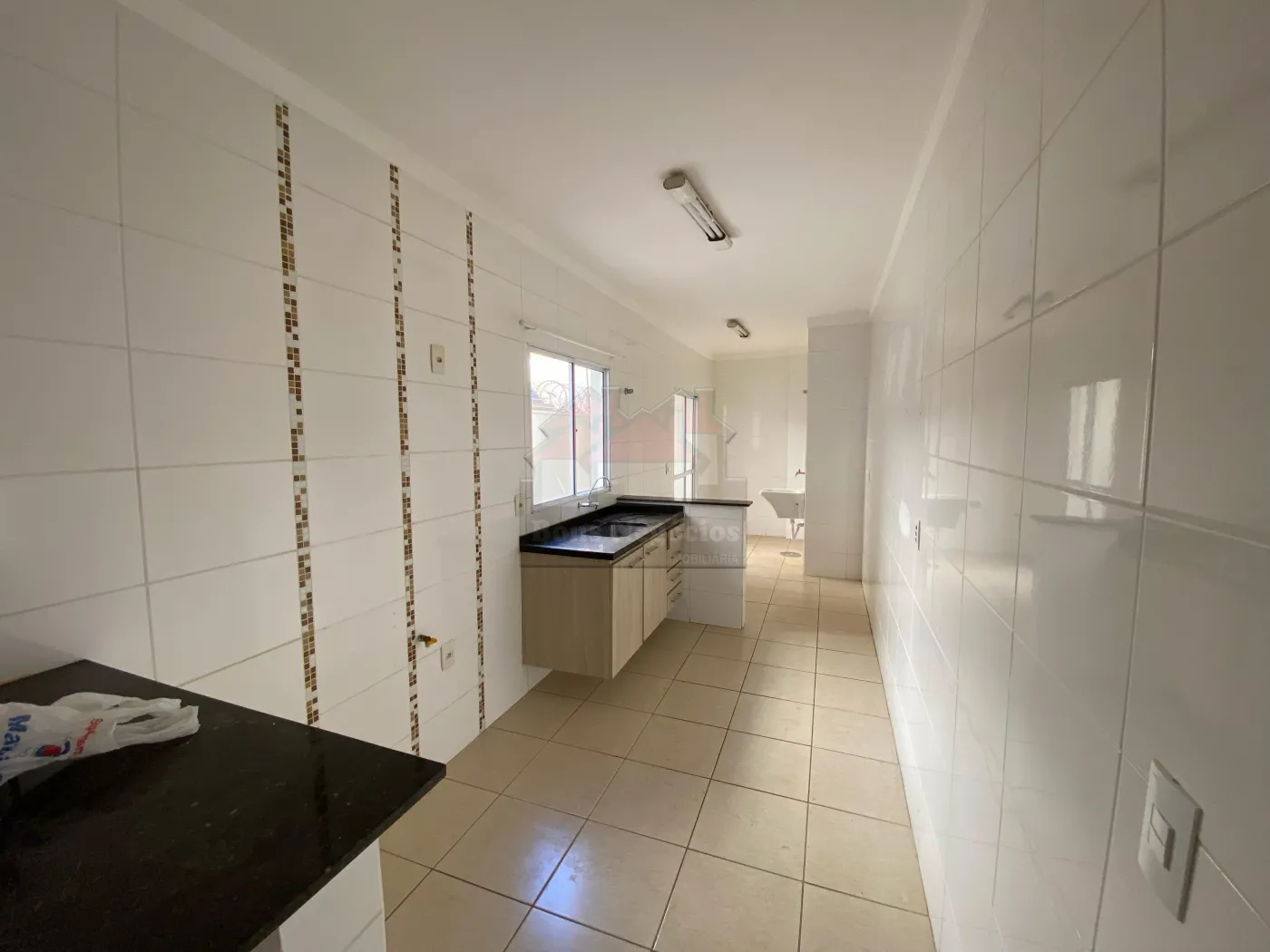 Alugar Apartamento / Padrão em Ribeirão Preto R$ 1.200,00 - Foto 6