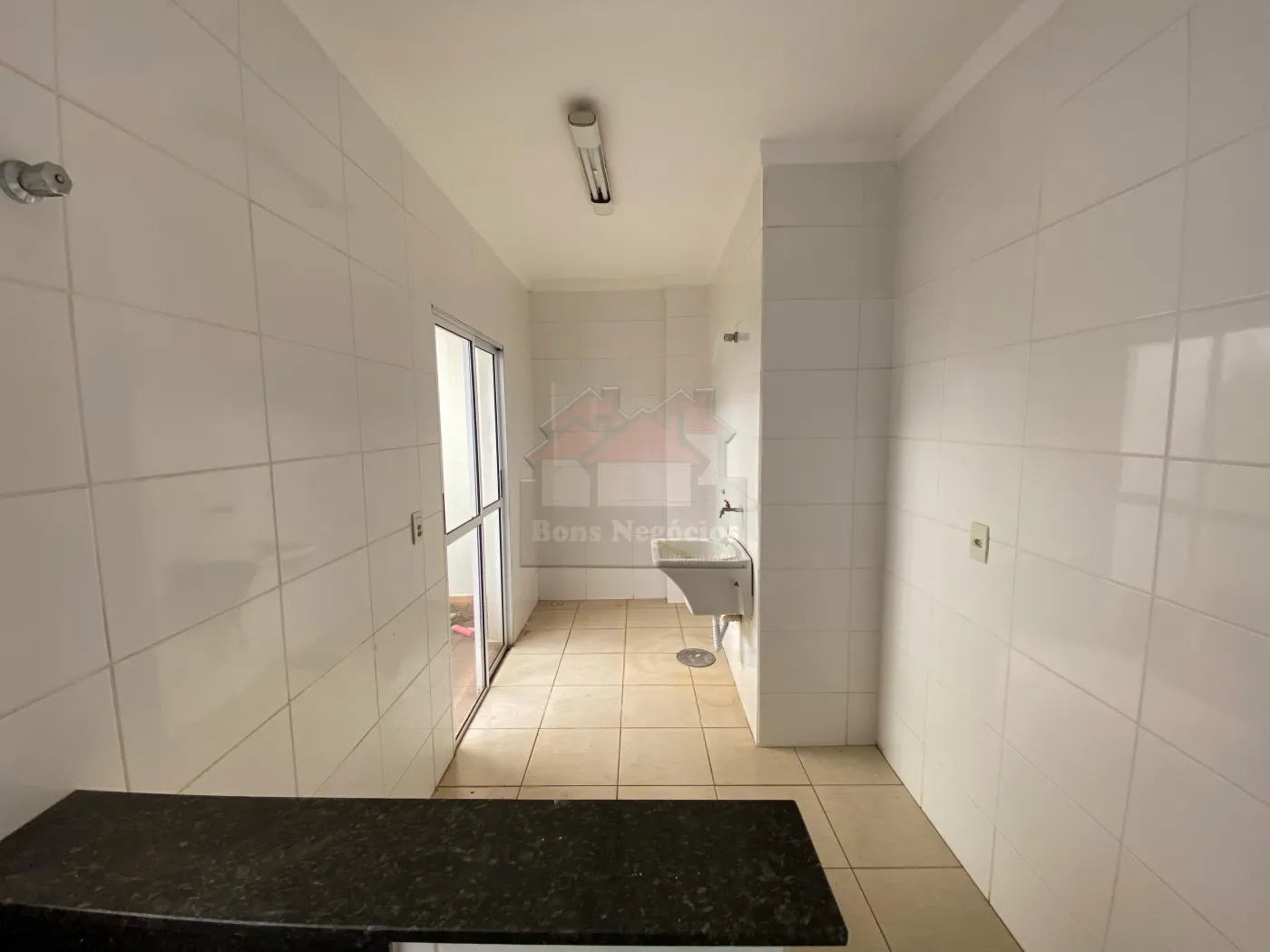 Alugar Apartamento / Padrão em Ribeirão Preto R$ 1.200,00 - Foto 11