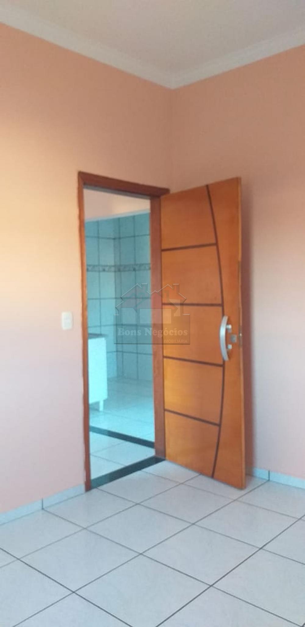 Alugar Casa / Padrão em Ribeirão Preto R$ 1.650,00 - Foto 5