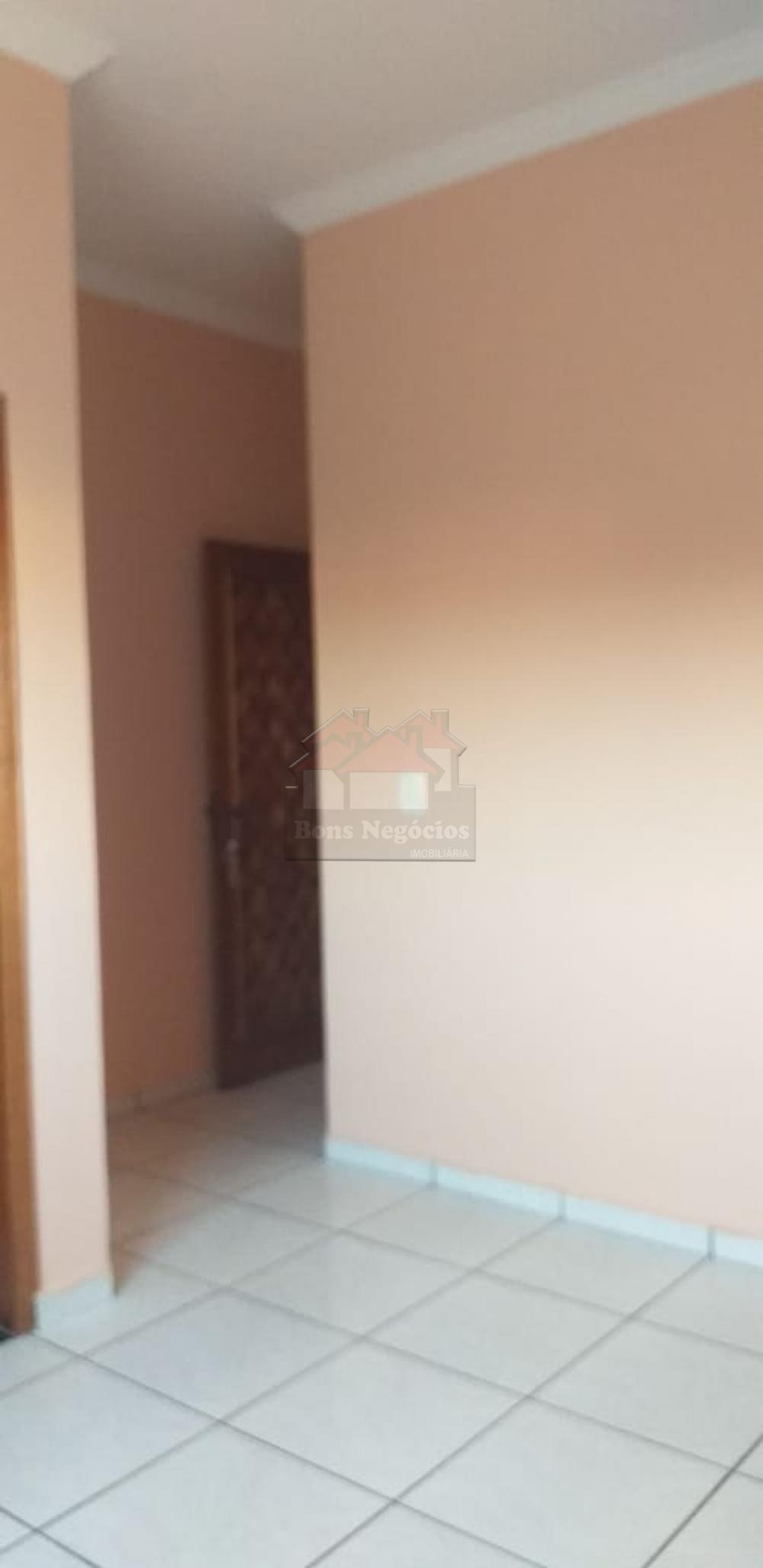 Alugar Casa / Padrão em Ribeirão Preto R$ 1.650,00 - Foto 7
