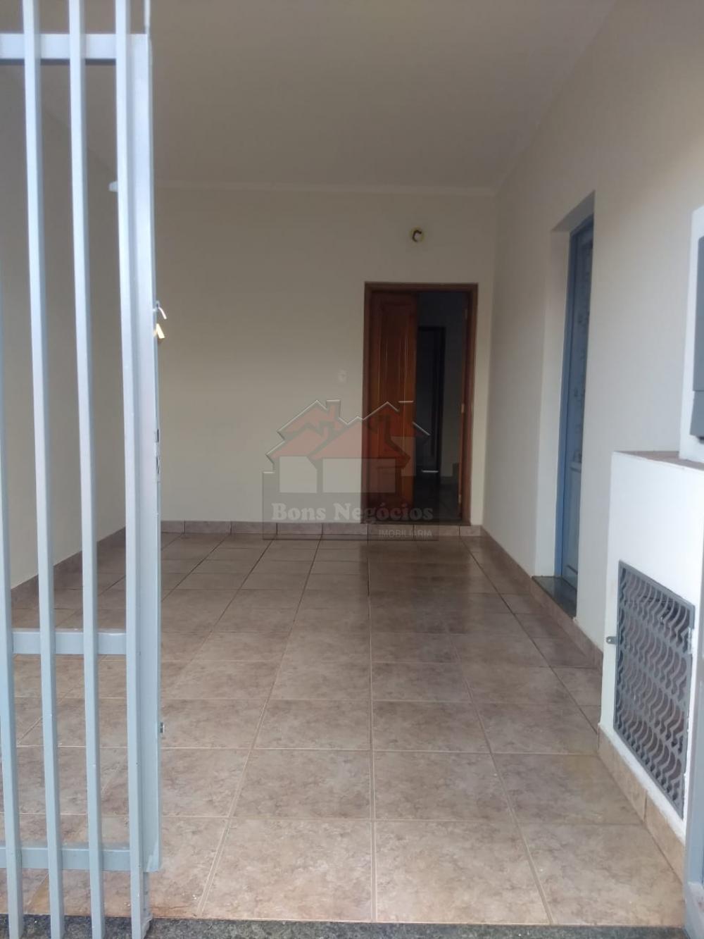 Alugar Casa / Padrão em Ribeirão Preto R$ 4.500,00 - Foto 2