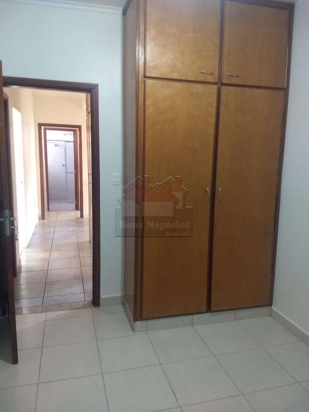 Alugar Casa / Padrão em Ribeirão Preto R$ 2.000,00 - Foto 7