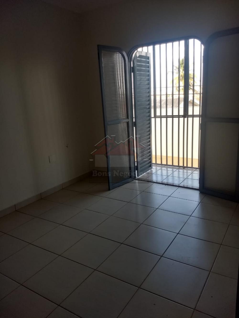 Alugar Casa / Padrão em Ribeirão Preto R$ 2.000,00 - Foto 8