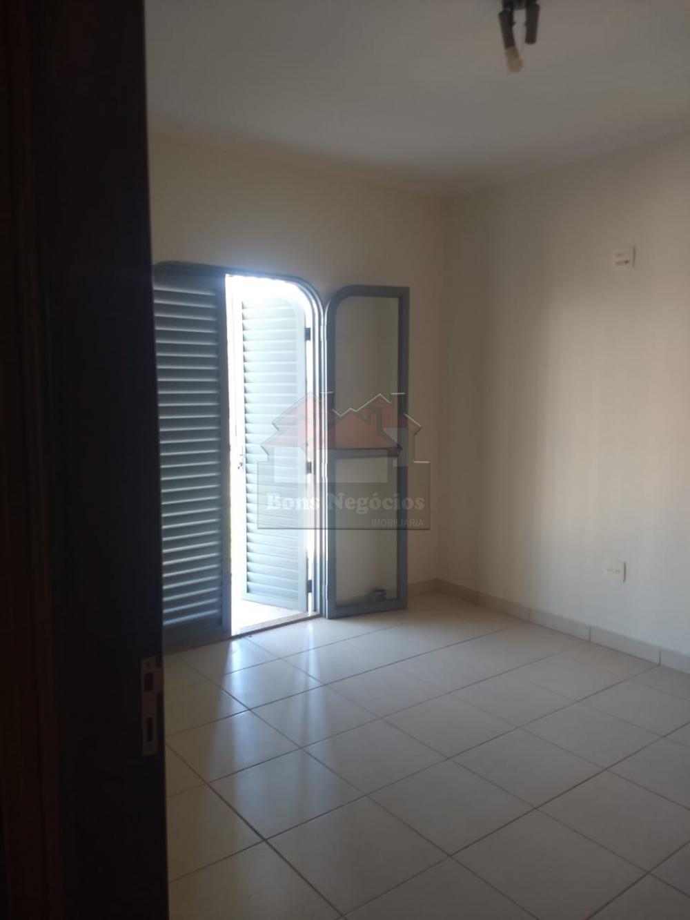 Alugar Casa / Padrão em Ribeirão Preto R$ 2.000,00 - Foto 10