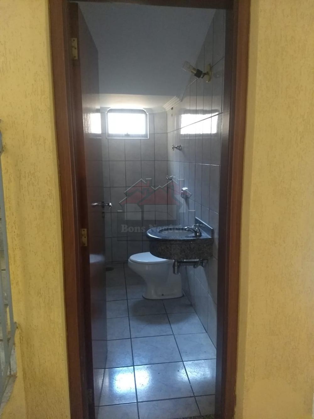 Alugar Casa / Padrão em Ribeirão Preto R$ 2.000,00 - Foto 15