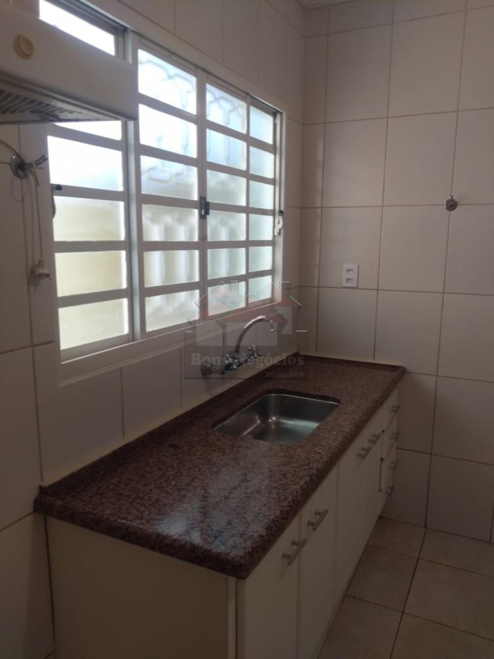 Alugar Casa / Padrão em Ribeirão Preto R$ 1.500,00 - Foto 19