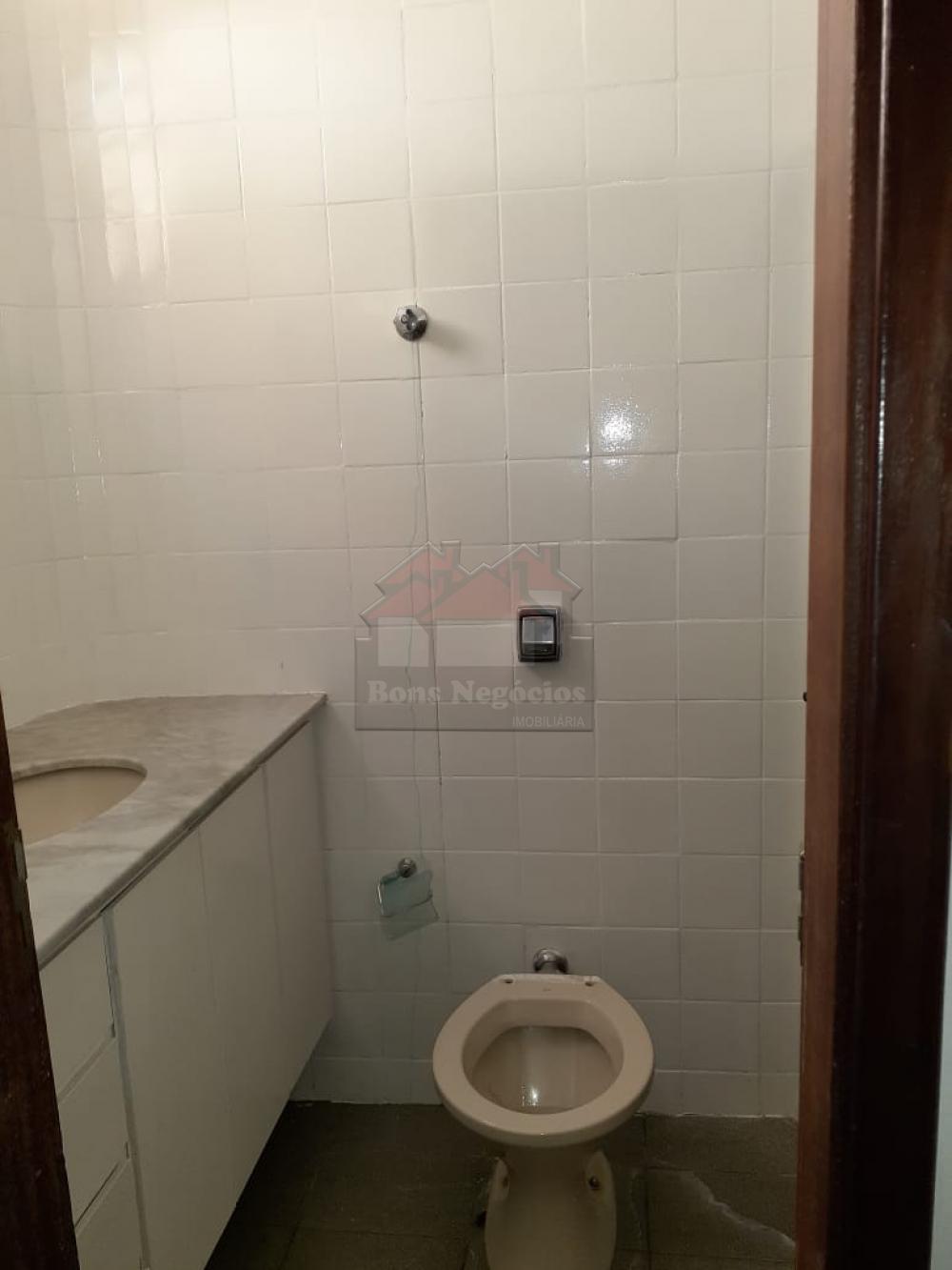 Alugar Apartamento / Padrão em Ribeirão Preto R$ 850,00 - Foto 18
