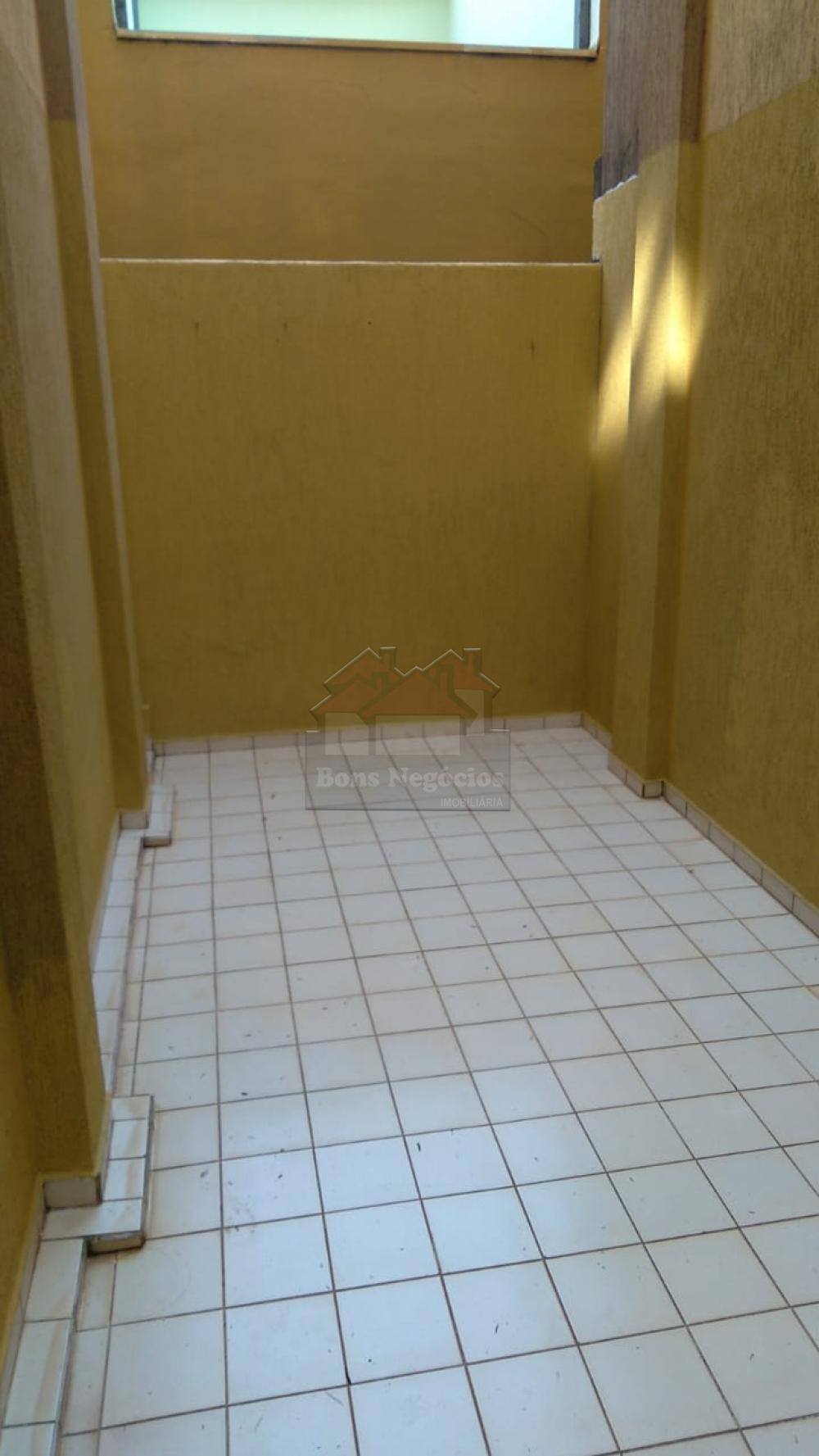 Alugar Apartamento / Padrão em Ribeirão Preto R$ 650,00 - Foto 4