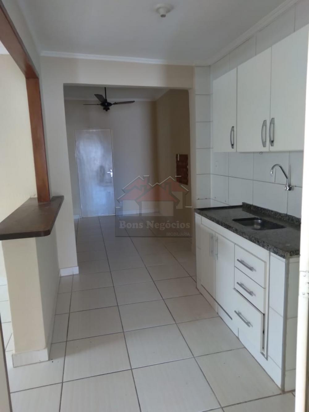 Alugar Casa / Padrão em Ribeirão Preto R$ 1.100,00 - Foto 10