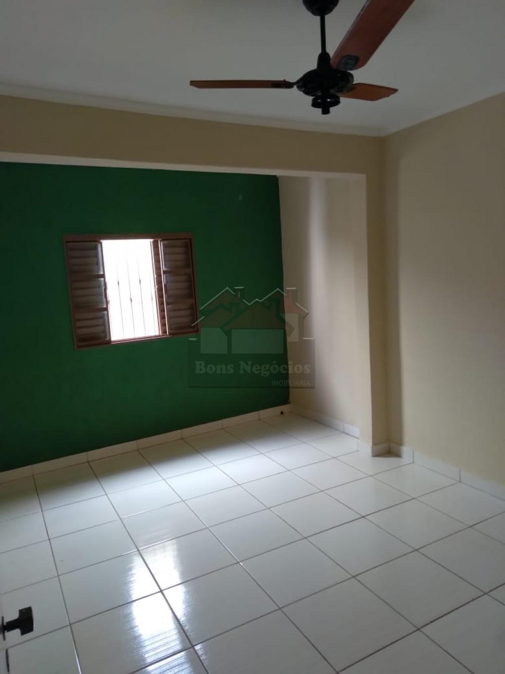 Alugar Casa / Padrão em Ribeirão Preto R$ 1.100,00 - Foto 15