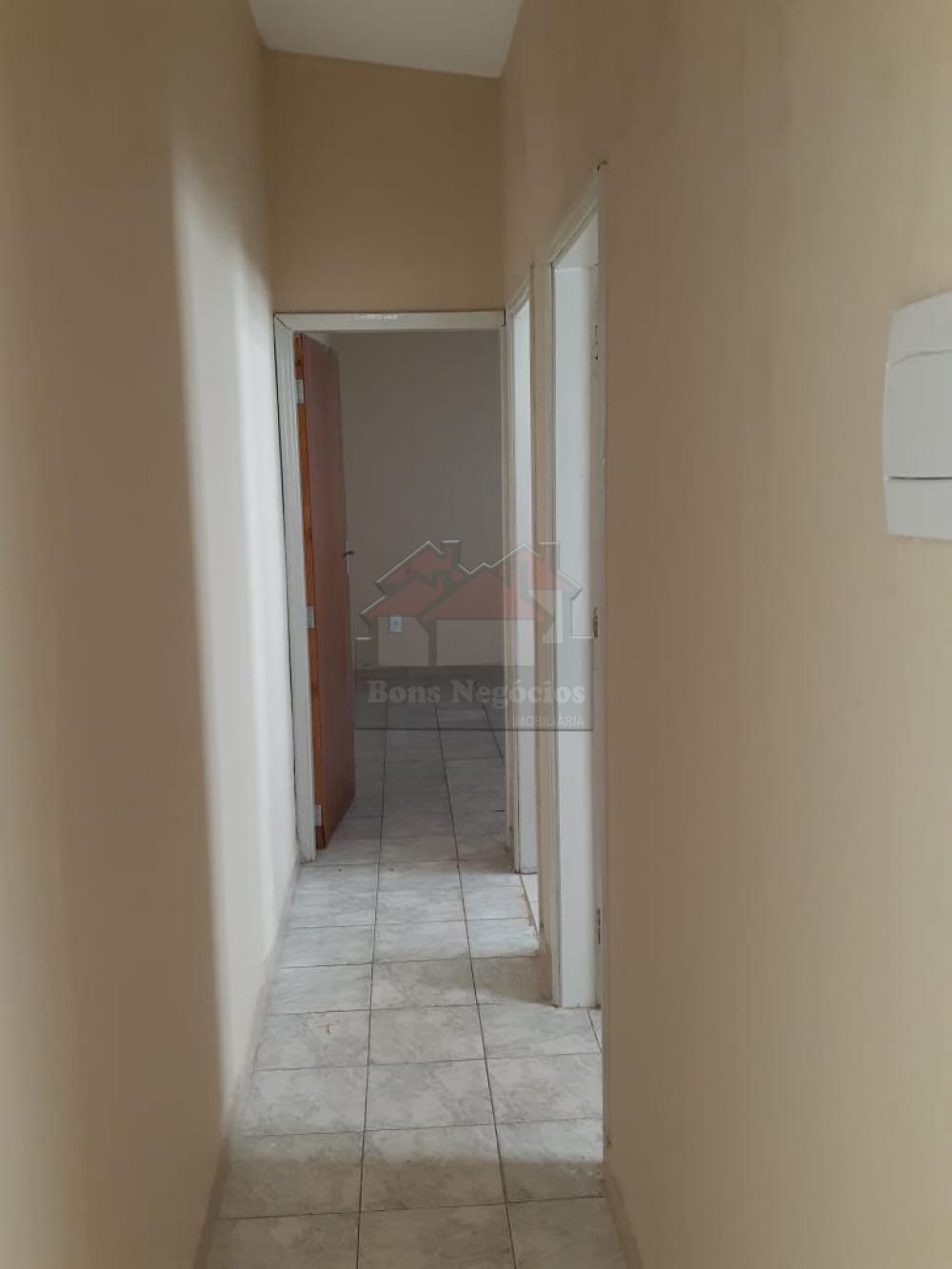 Alugar Casa / Padrão em Ribeirão Preto R$ 900,00 - Foto 13