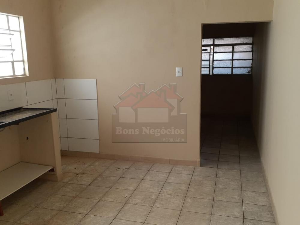 Alugar Casa / Padrão em Ribeirão Preto R$ 900,00 - Foto 17