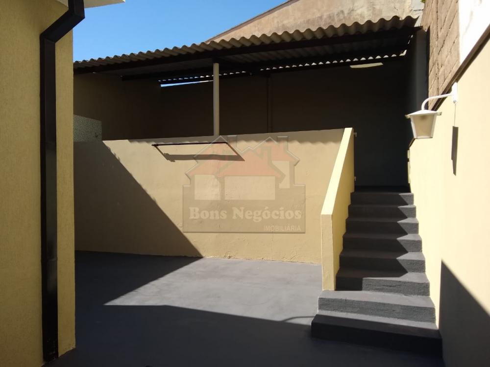 Alugar Casa / Padrão em Ribeirão Preto R$ 1.000,00 - Foto 5