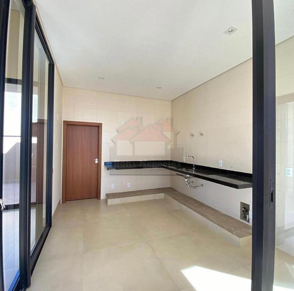 Comprar Casa / Sobrado em Ribeirão Preto R$ 1.780.000,00 - Foto 9