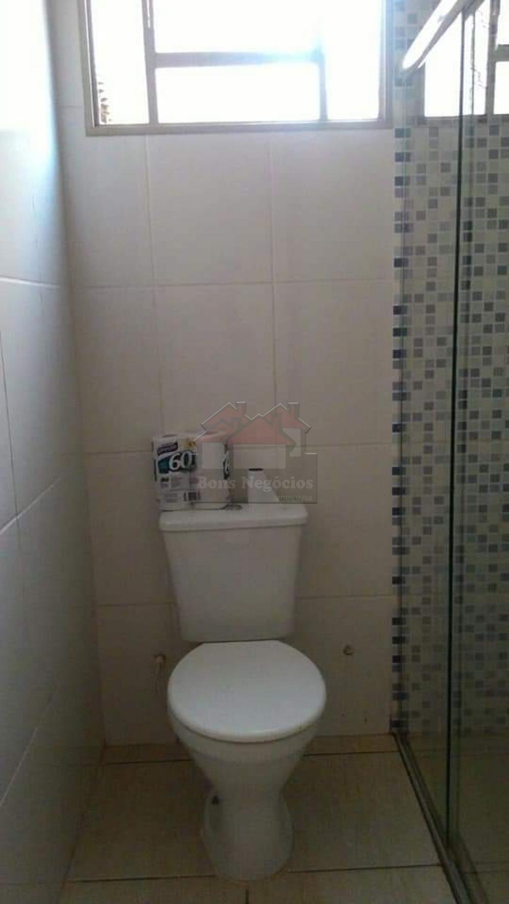 Comprar Casa / Padrão em Jardinópolis R$ 180.000,00 - Foto 2