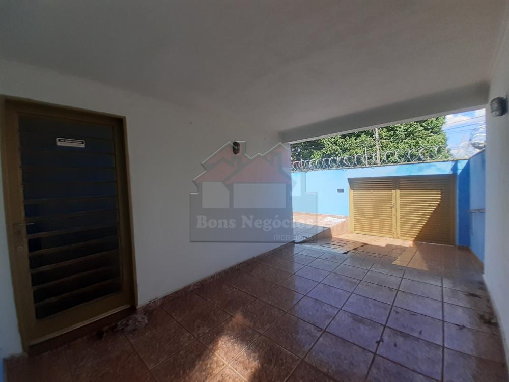 Alugar Casa / Residencial e Comercial em Ribeirão Preto R$ 1.600,00 - Foto 4