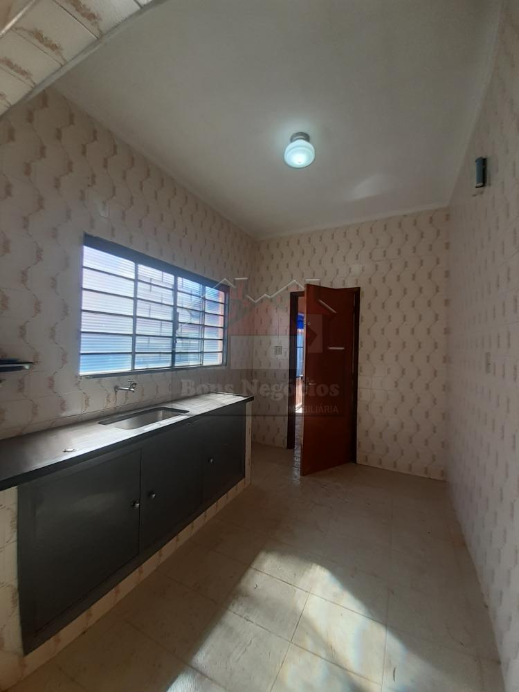 Alugar Casa / Residencial e Comercial em Ribeirão Preto R$ 1.600,00 - Foto 8