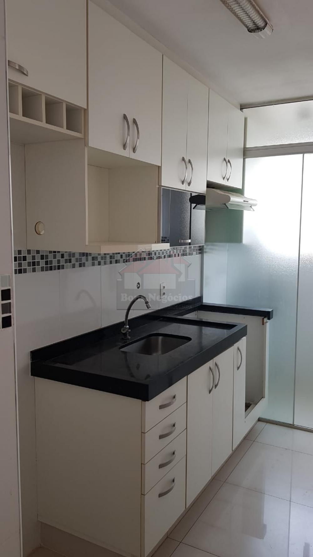 Alugar Apartamento / Padrão em Ribeirão Preto R$ 700,00 - Foto 18