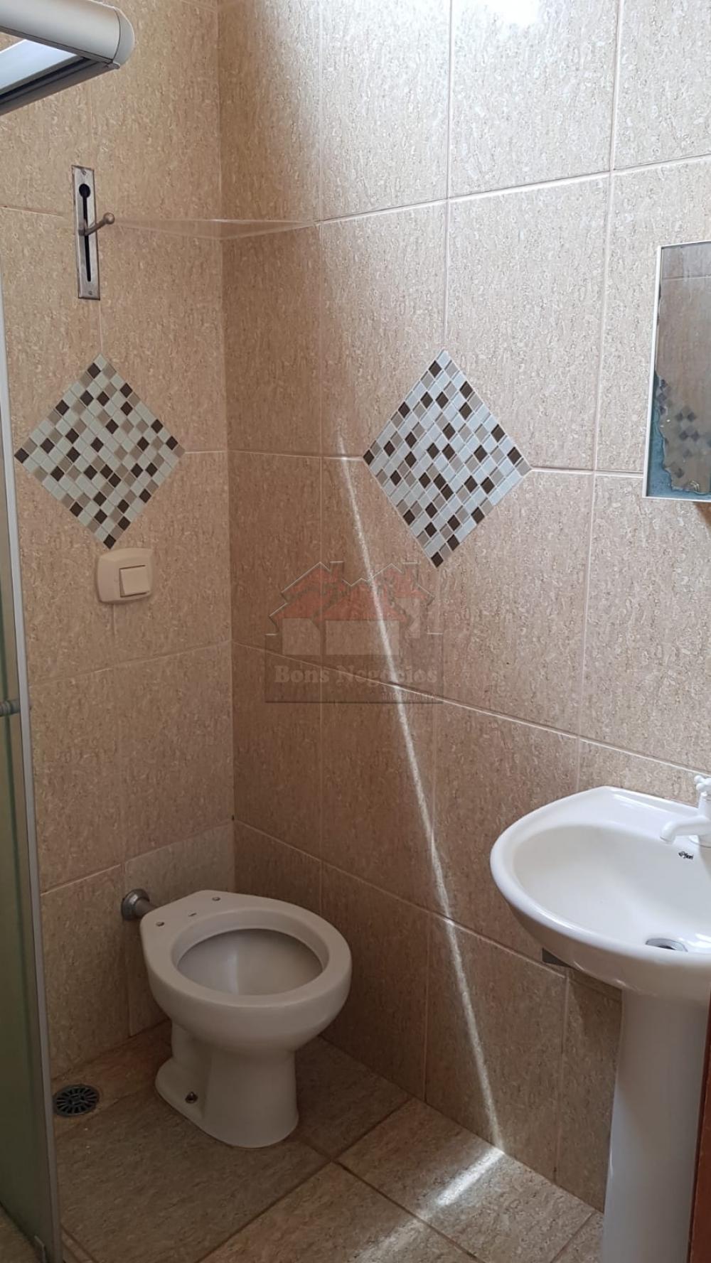 Alugar Casa / Padrão em Ribeirão Preto R$ 800,00 - Foto 6