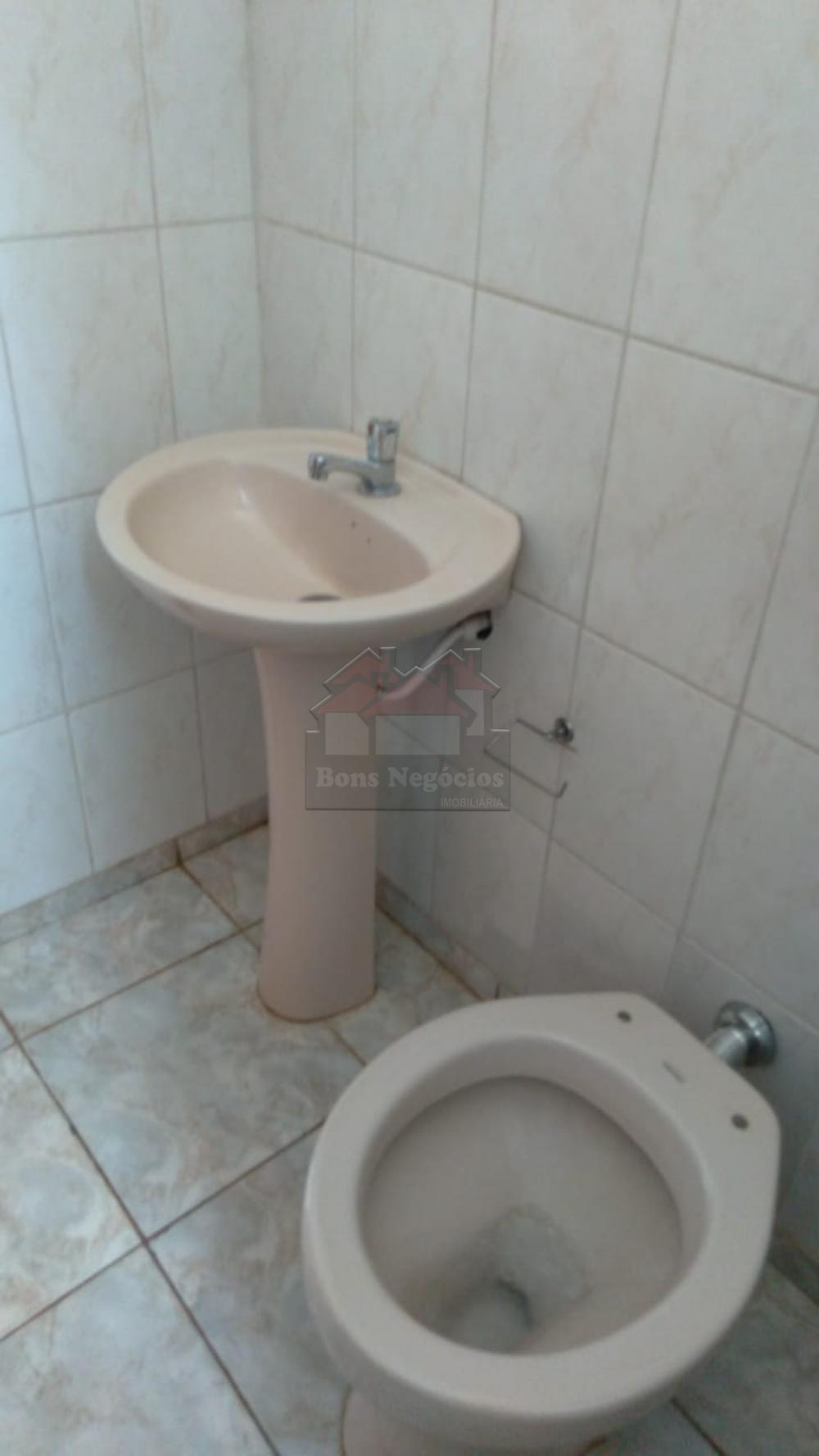Alugar Apartamento / Padrão em Ribeirão Preto R$ 600,00 - Foto 14