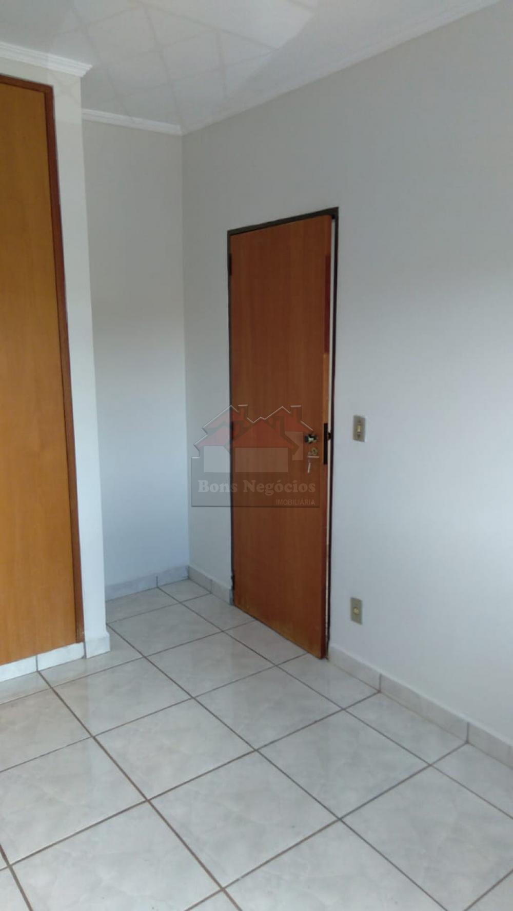 Alugar Apartamento / Padrão em Ribeirão Preto R$ 600,00 - Foto 17