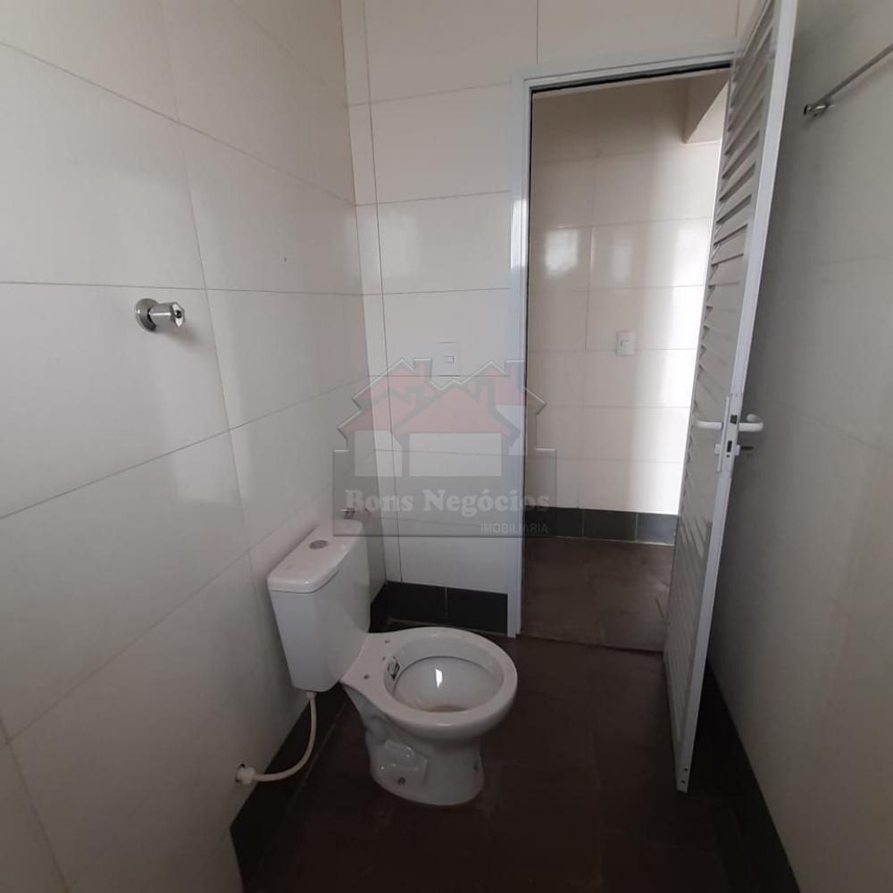 Alugar Casa / Padrão em Ribeirão Preto R$ 850,00 - Foto 6