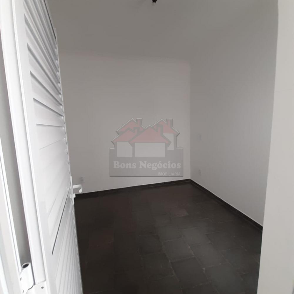 Alugar Casa / Padrão em Ribeirão Preto R$ 850,00 - Foto 17
