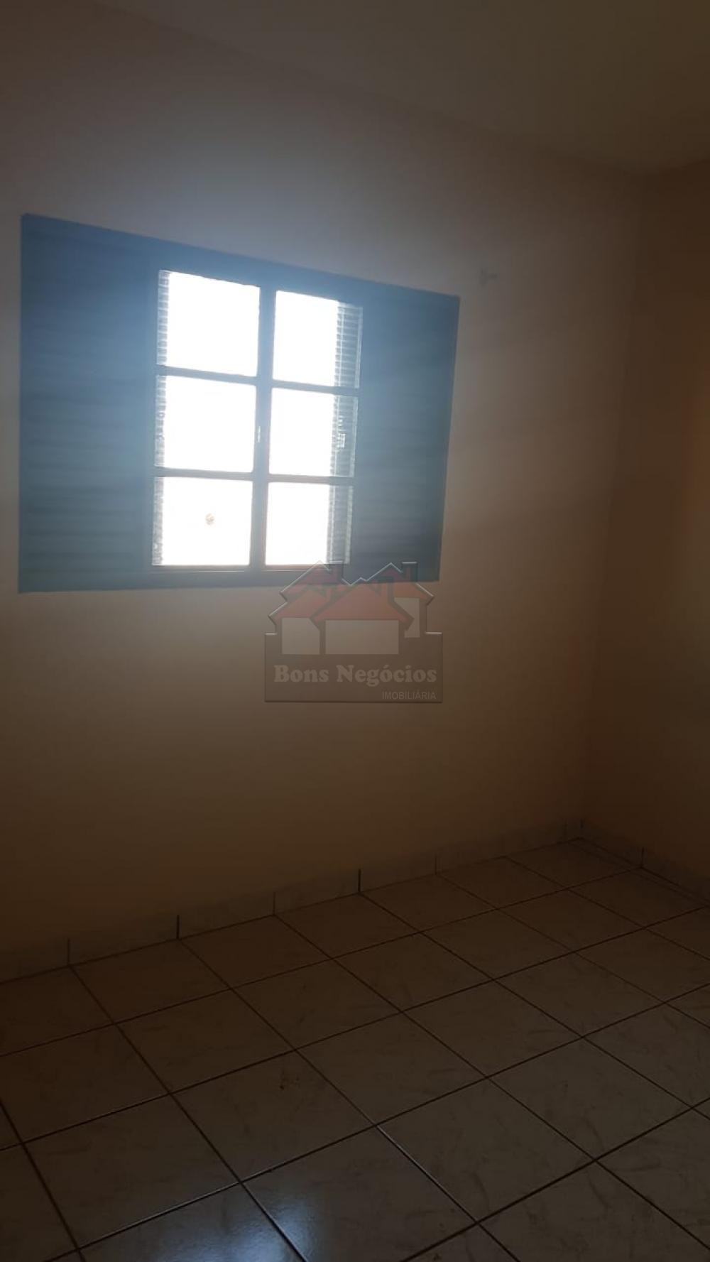 Alugar Casa / Padrão em Ribeirão Preto R$ 1.000,00 - Foto 8