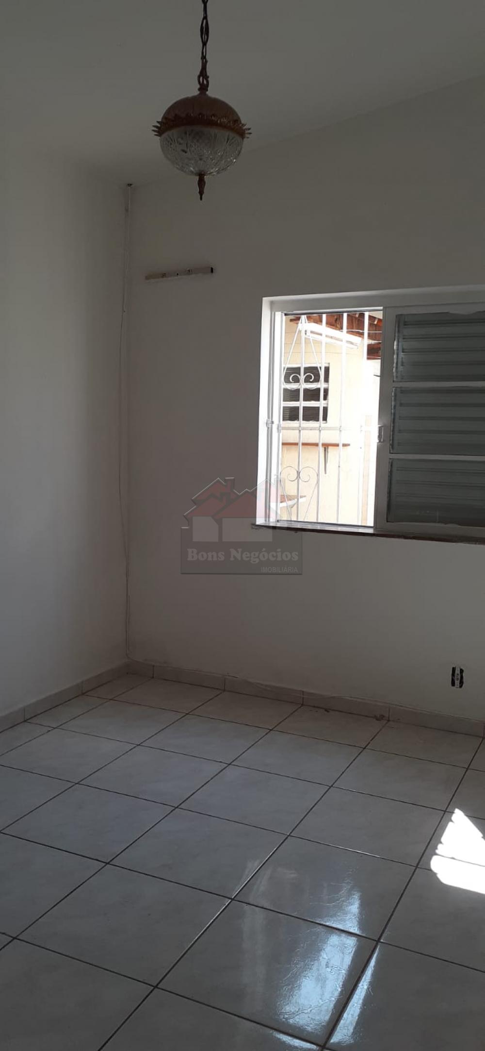 Alugar Casa / Padrão em Ribeirão Preto R$ 1.100,00 - Foto 5