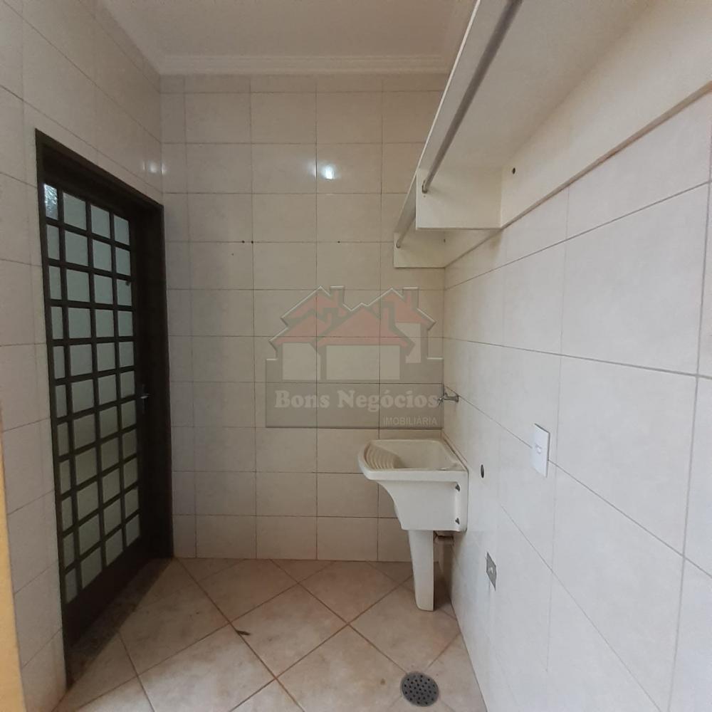 Alugar Casa / Alto Padrão em Ribeirão Preto R$ 2.700,00 - Foto 15