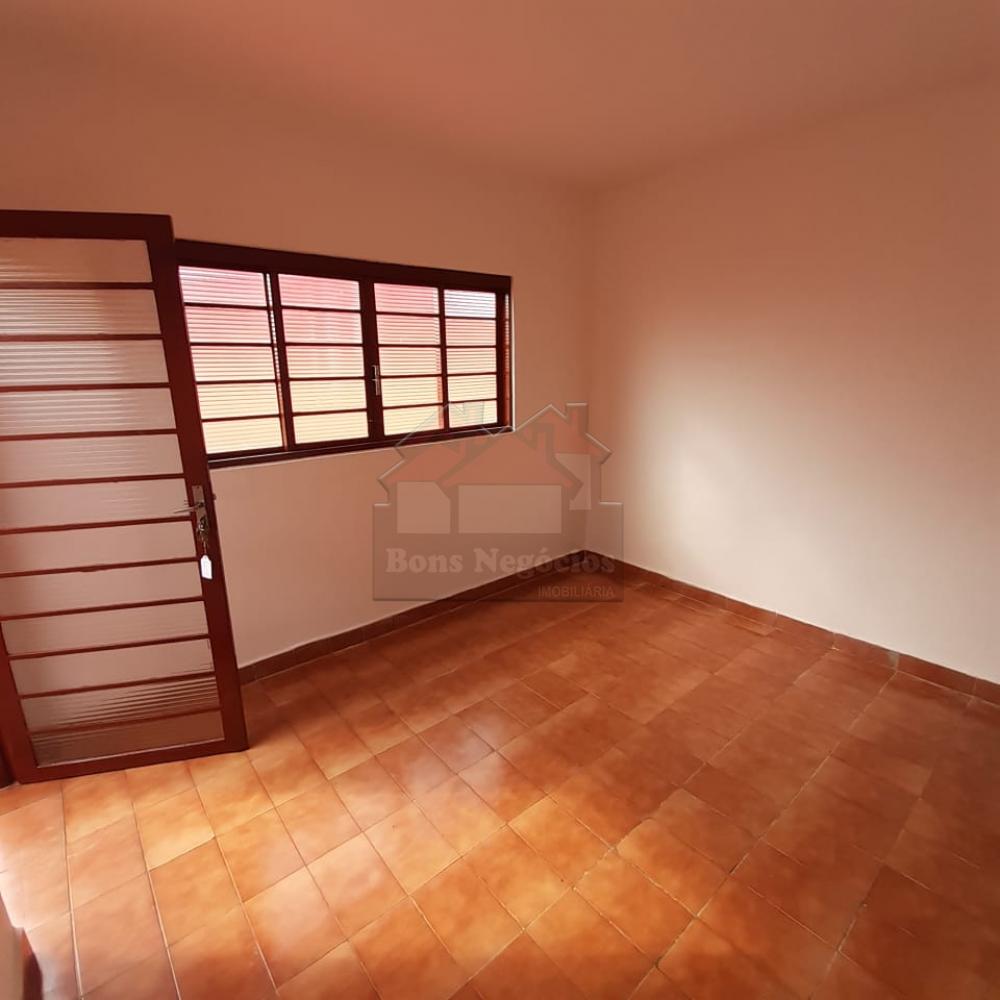 Alugar Casa / Padrão em Ribeirão Preto R$ 850,00 - Foto 11