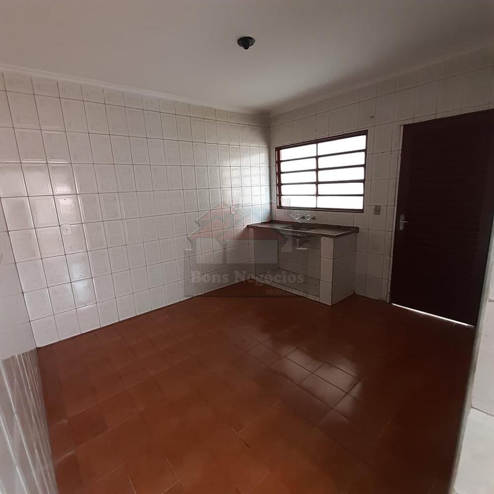 Alugar Casa / Padrão em Ribeirão Preto R$ 850,00 - Foto 12