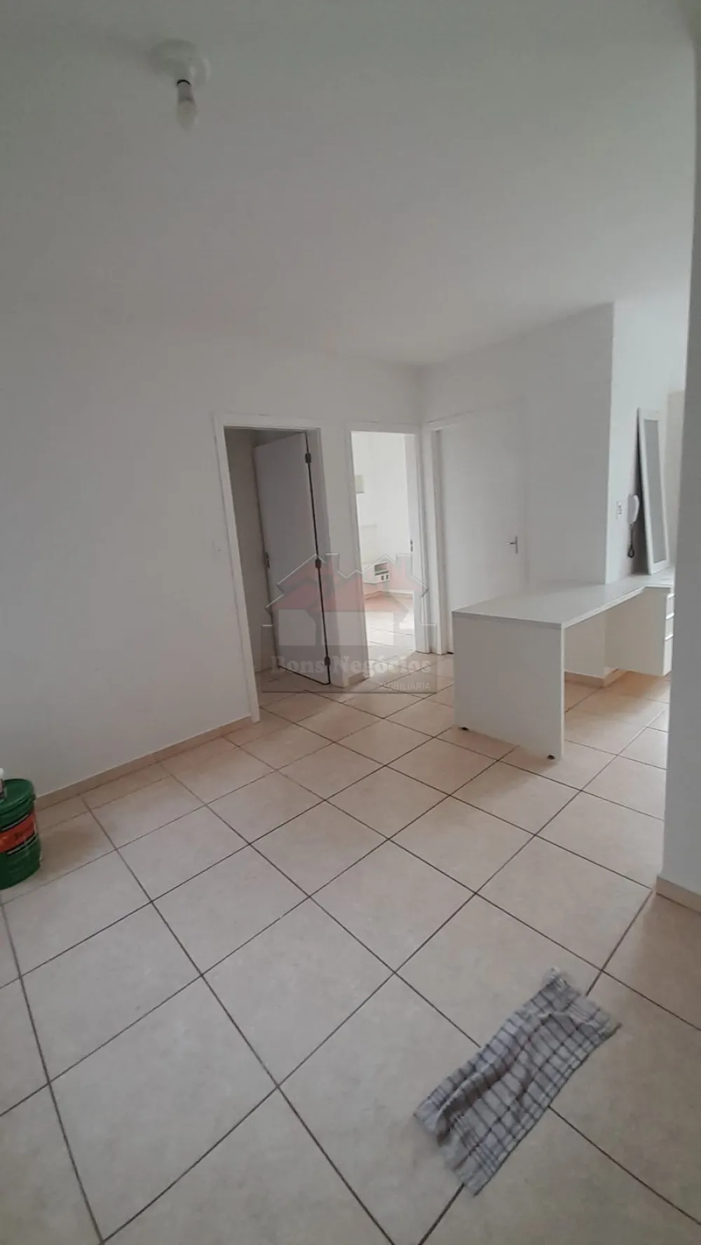 Alugar Apartamento / Aluguel em Ribeirão Preto R$ 800,00 - Foto 2