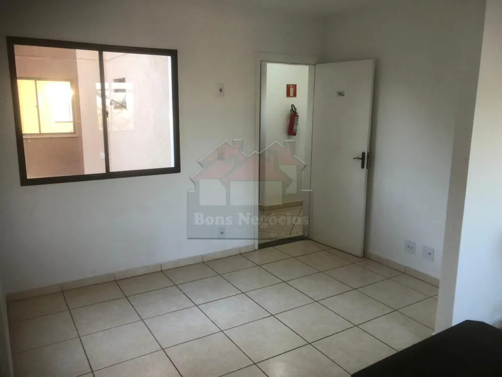 Alugar Apartamento / Padrão em Ribeirão Preto R$ 540,00 - Foto 2