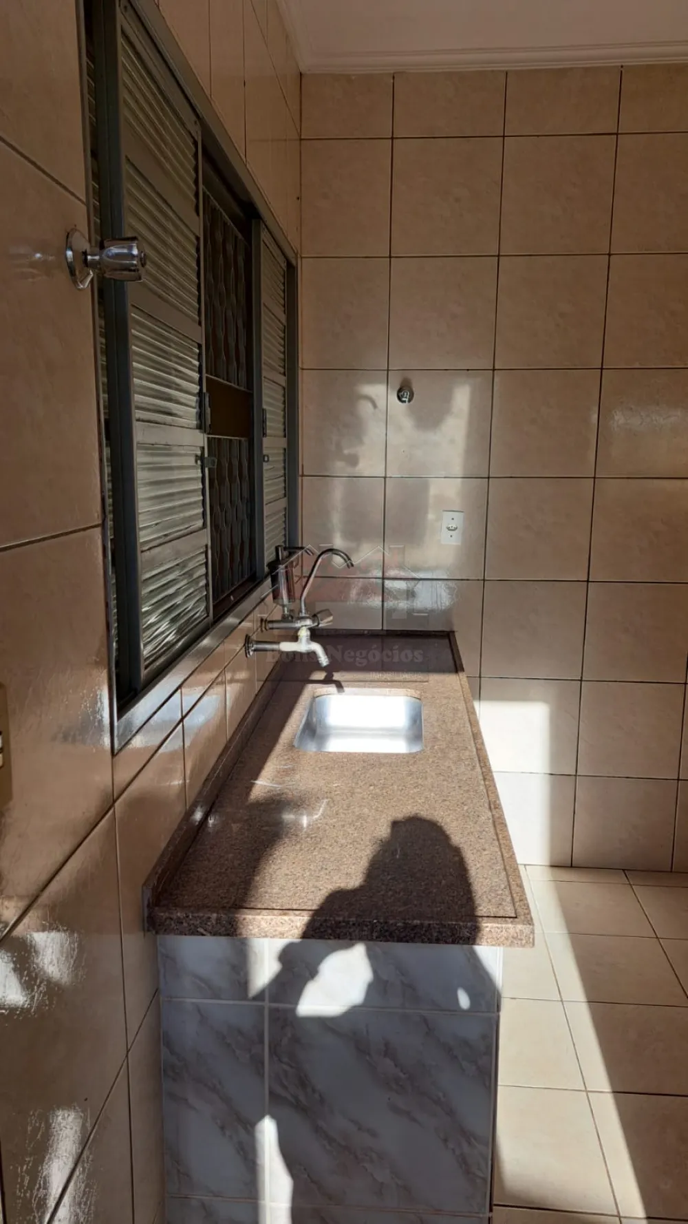 Alugar Casa / Alto Padrão em Ribeirão Preto R$ 1.300,00 - Foto 14