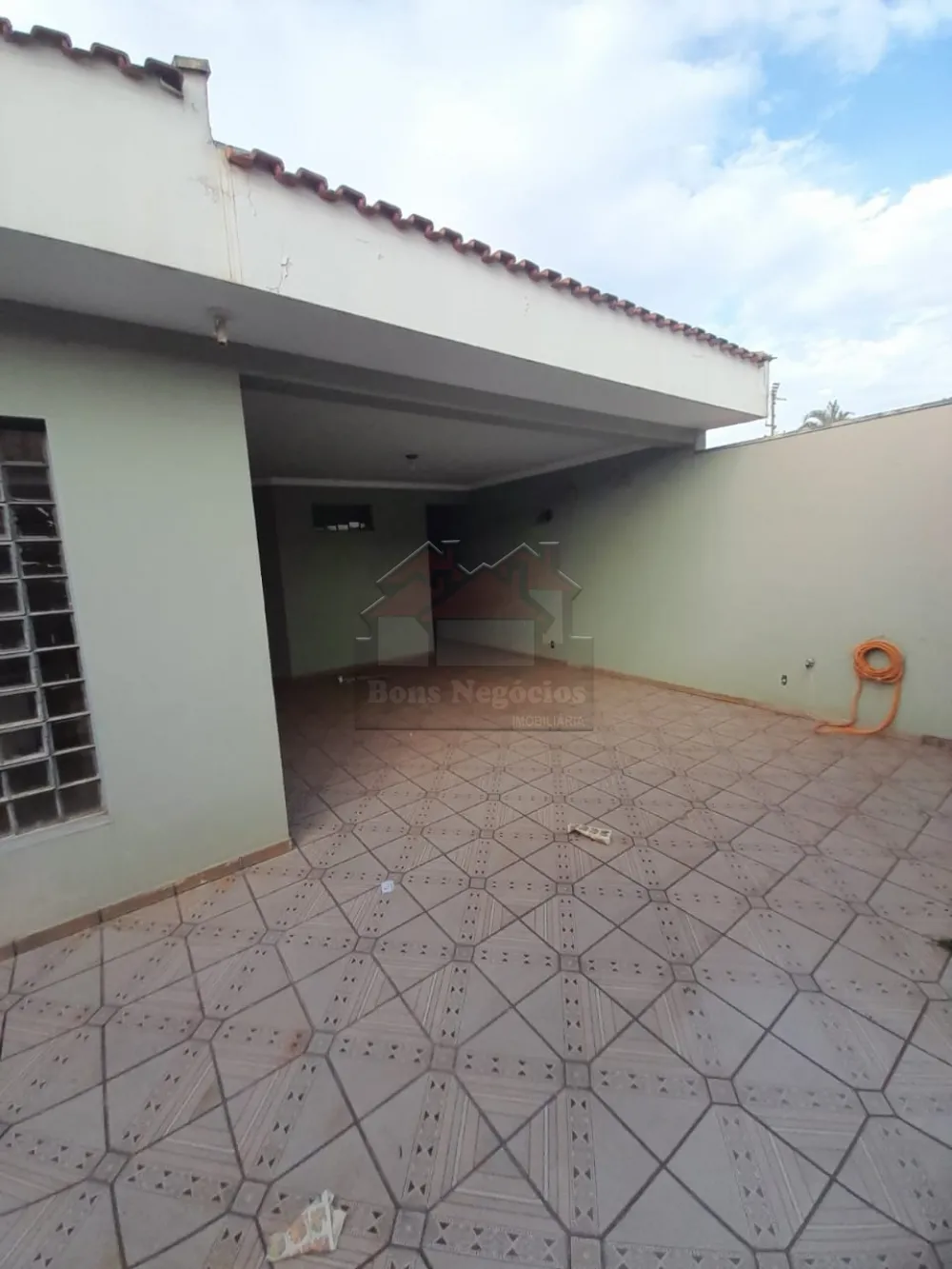 Comprar Casa / Padrão em Ribeirão Preto R$ 445.000,00 - Foto 2