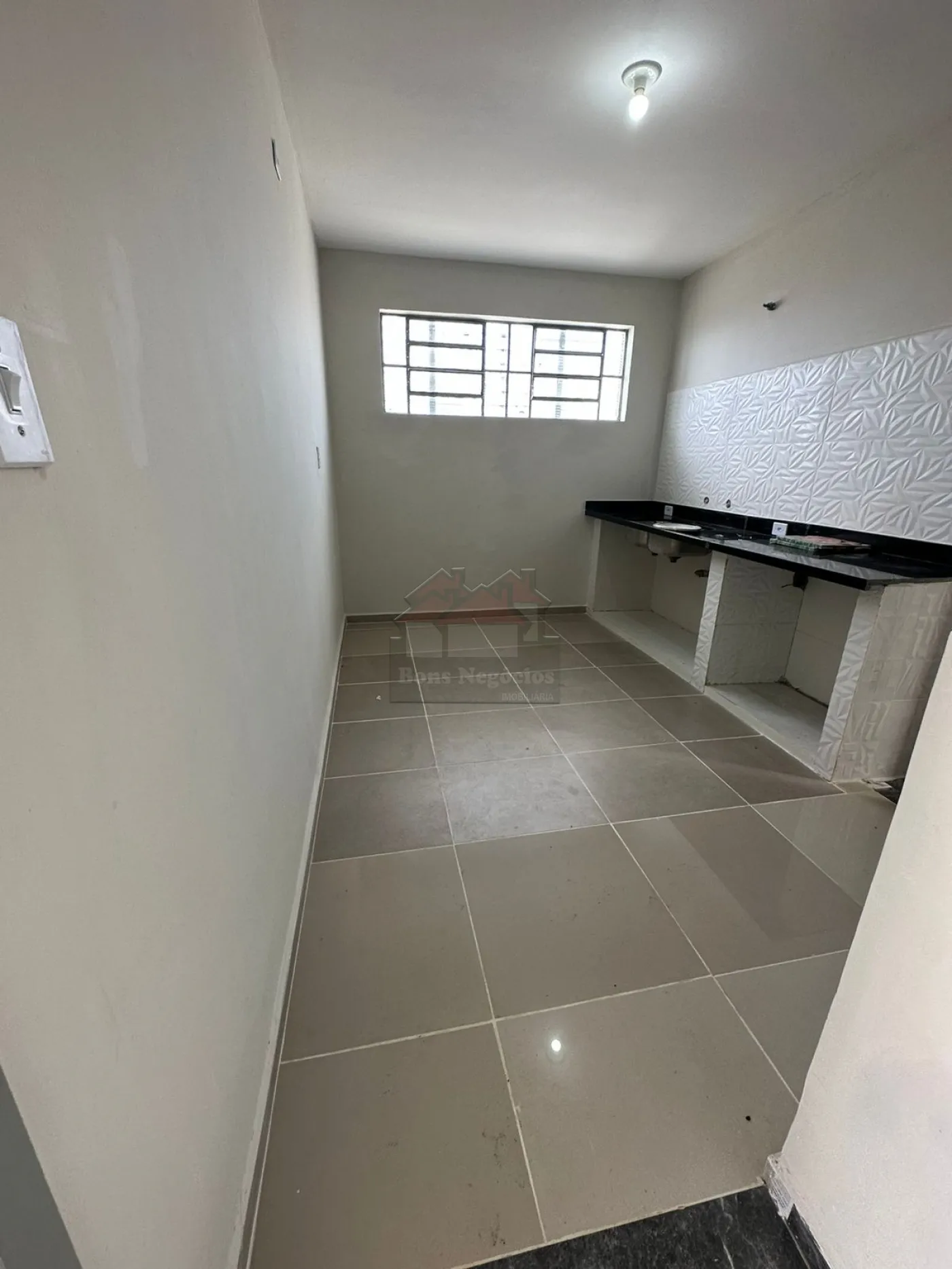 Comprar Casa / Padrão em Ribeirão Preto R$ 225.000,00 - Foto 5