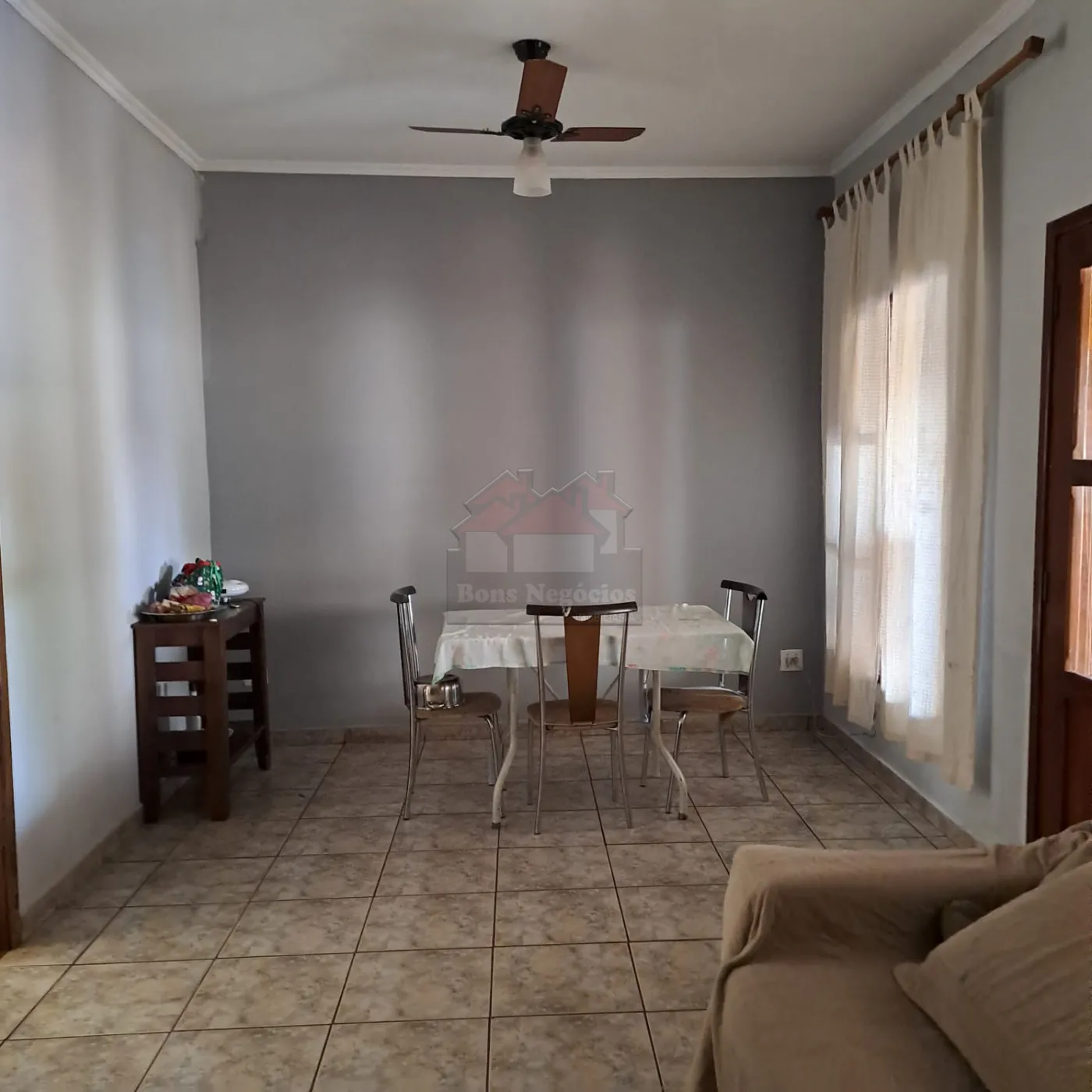 Comprar Casa / Padrão em Ribeirão Preto R$ 450.000,00 - Foto 3